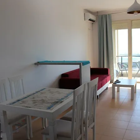 Central Sea View Apartament