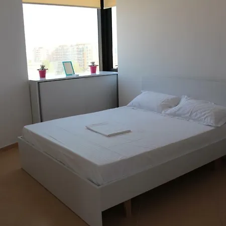 Central Sea View Apartament Wlora